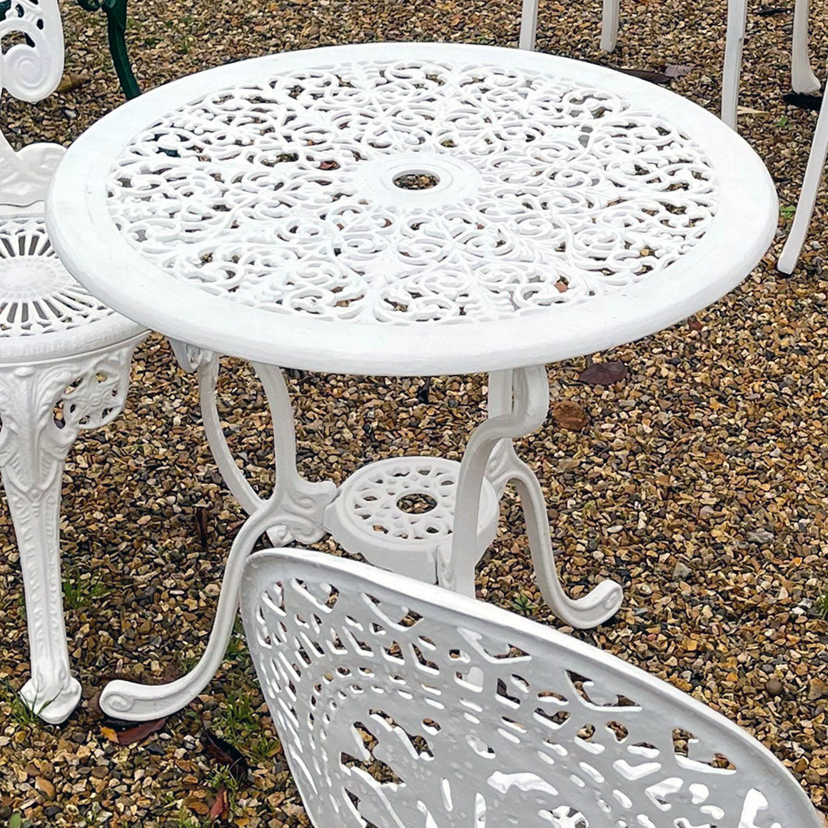 The Foalyard Jardine Leisure Aluminium Coalbrookdale Round 68cm Table White Garden