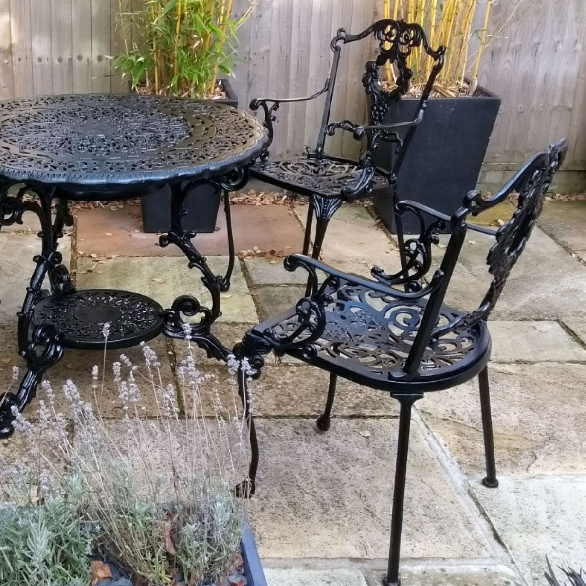 The Foalyard Jardine Leisure Aluminium Grape Carver Chairs Black Garden Dining