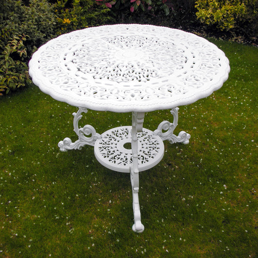 The Foalyard Jardine Leisure Aluminium Victorian Round 94cm Table White
