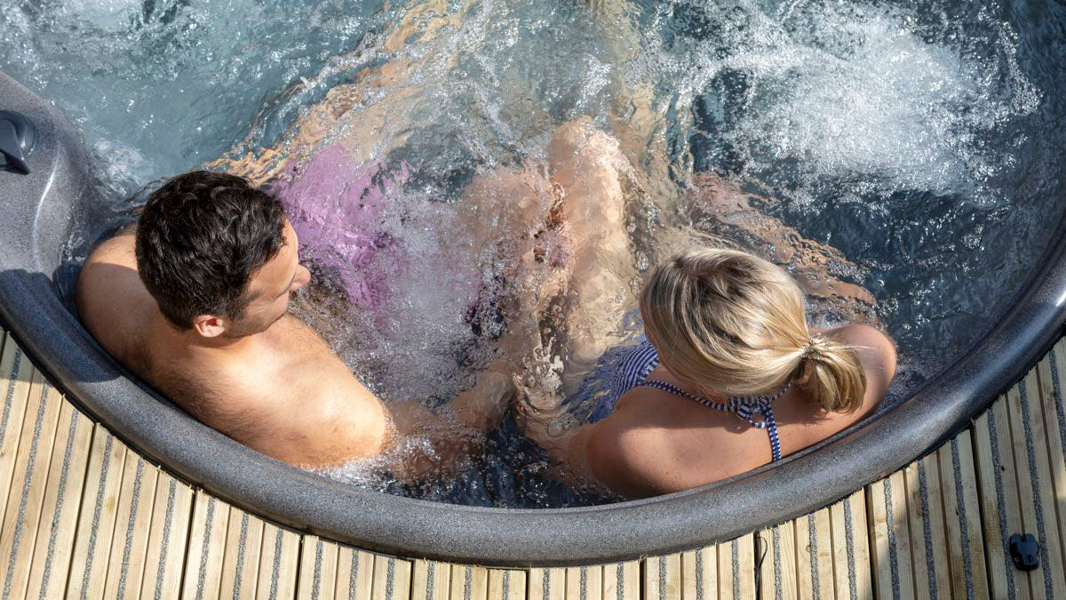 TheFoalyard RotoSpa QuatroSpa British made hot tub Granite Grey shell 5 6 persons - Whitemead Forest Park decking built-in jacuzzi romantic relax