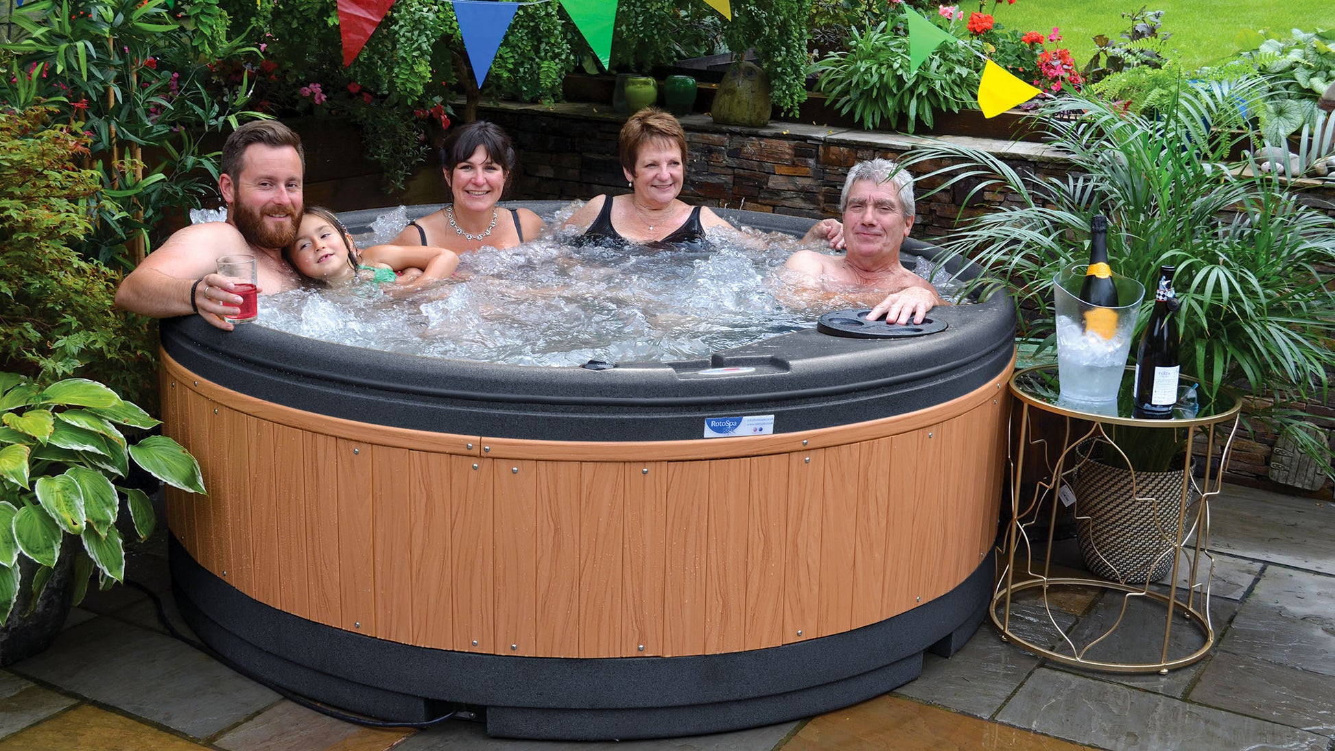 TheFoalyard RotoSpa QuatroSpa British made hot tub Granite Grey shell with Teak panels 5 6 persons - family home jacuzzi