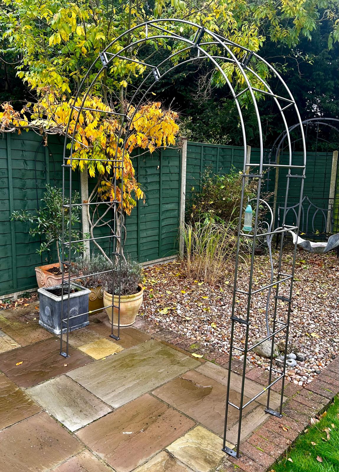 The Foalyard - PoppyForge Paris Arch - Bare Metal Ready to Rust Solid Steel - Patio Garden Arch