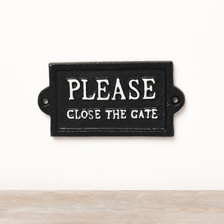 The Foalyard - Portland Living Please Close The Gate - Cast Iron Sign 13cm.jpg