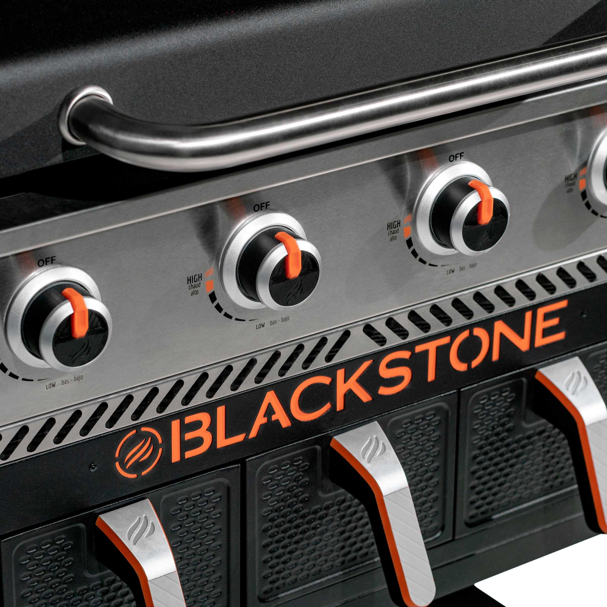 The Foalyard Blackstone 36-inch Gas Griddle Plus AirFryer Combo and Hood - four independently controlled main cooking zones hood closed