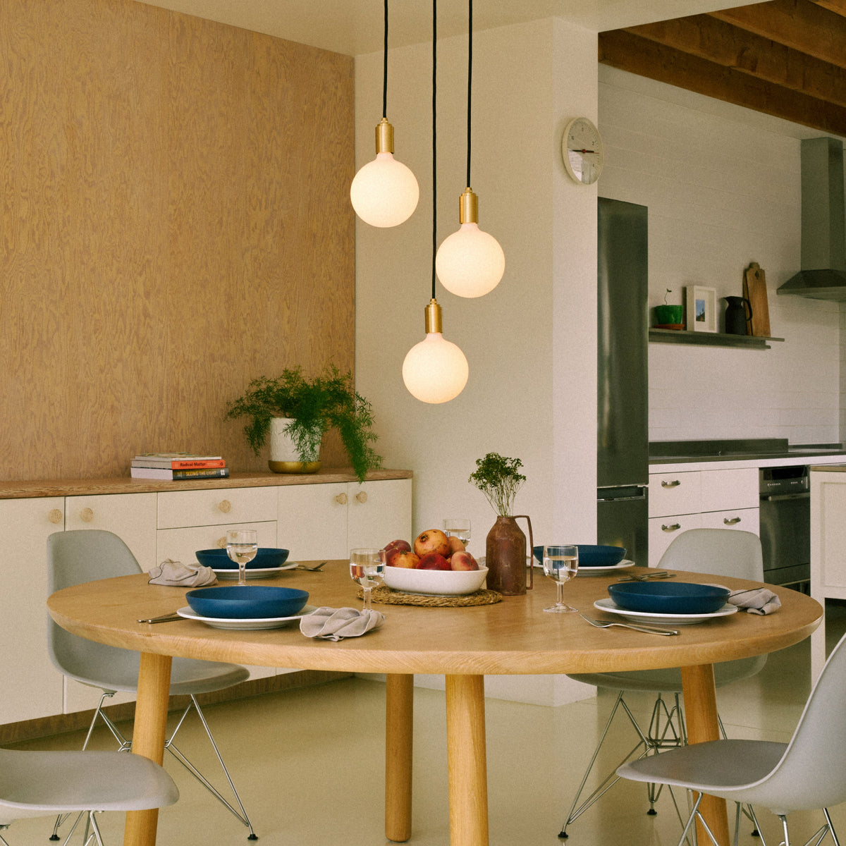 Triple Pendant in Brass + Sphere IV