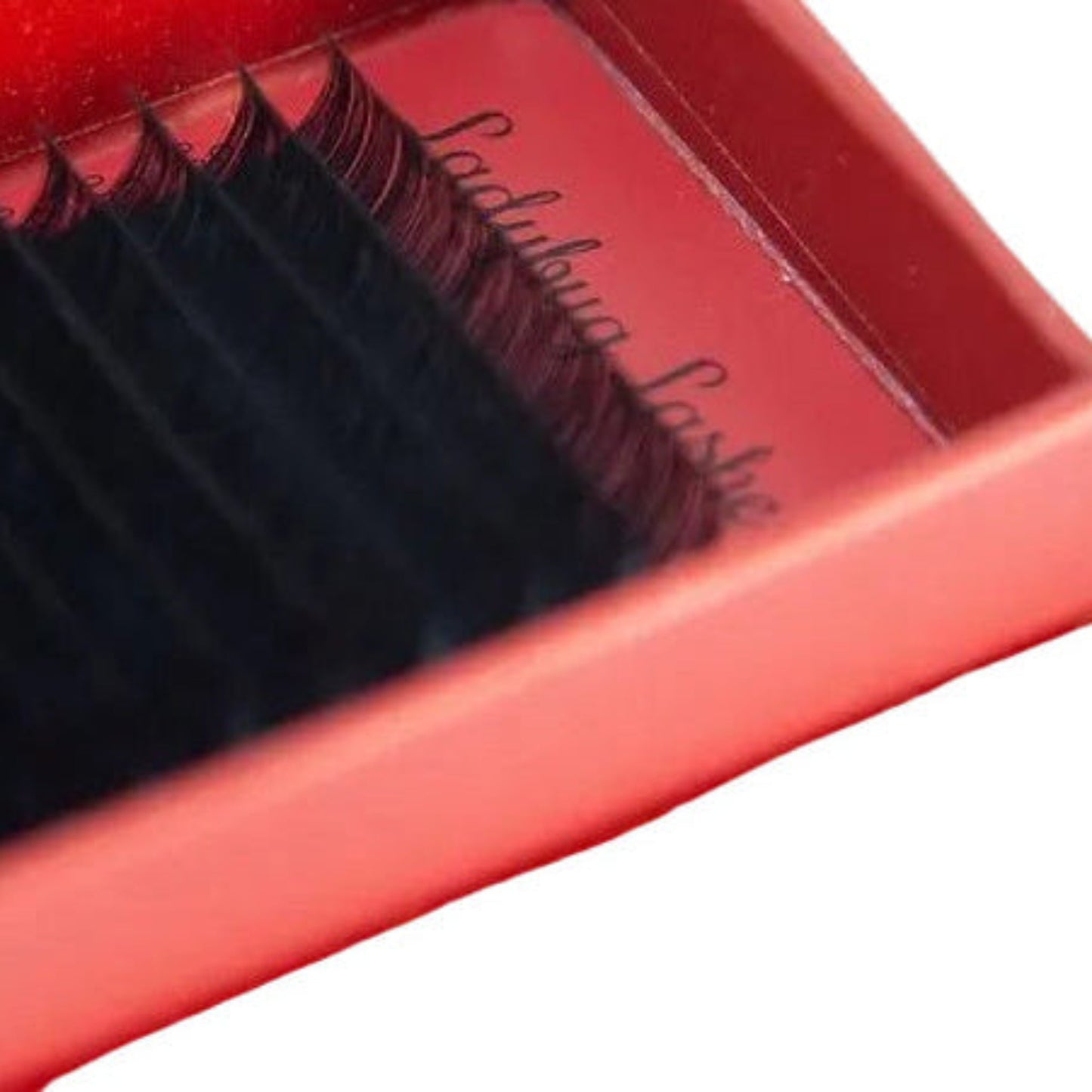 Mega Volume Lashes – Mixed Tray 16–20mm