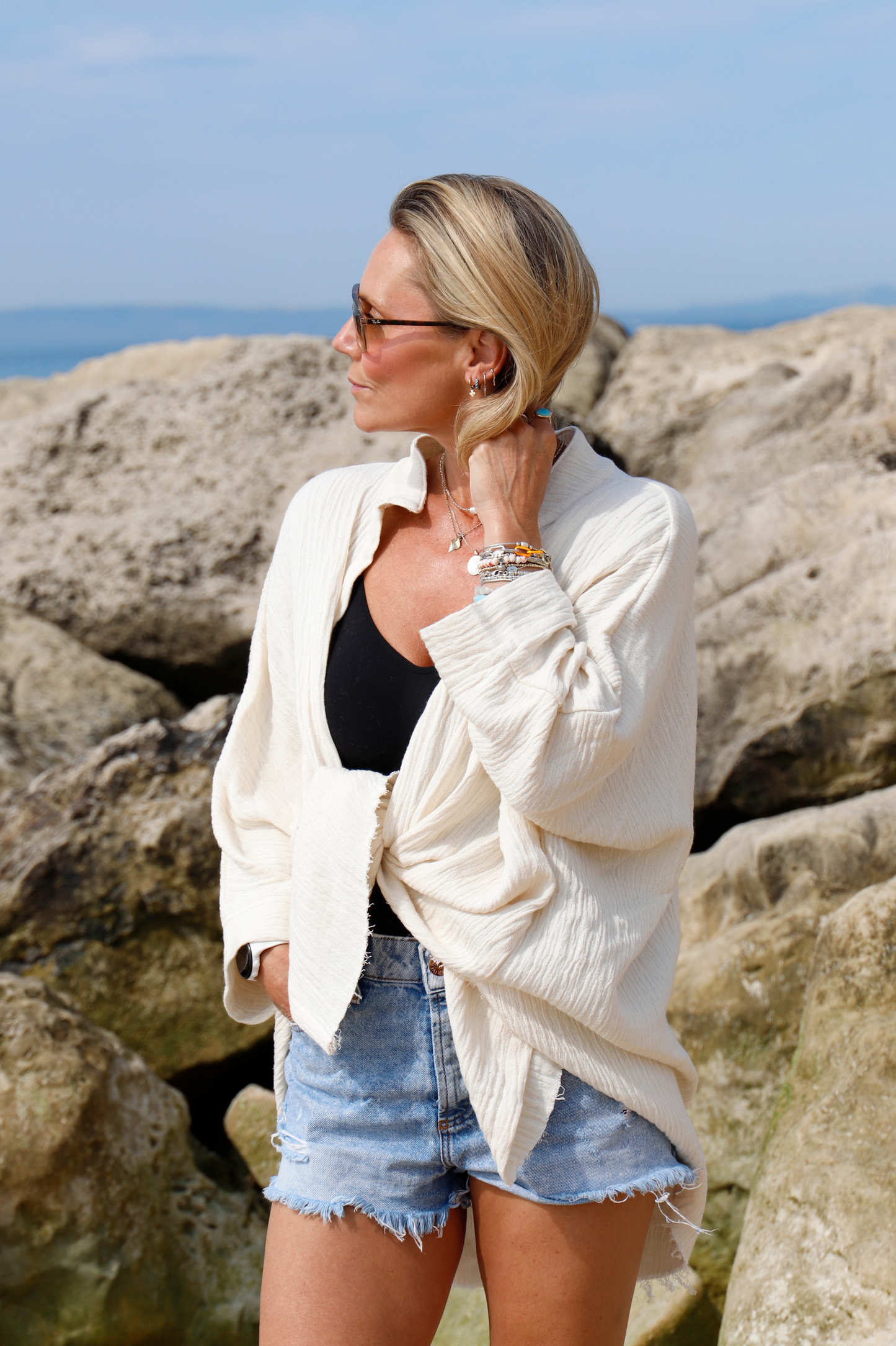 WILD LEOPARD Beach Shirt