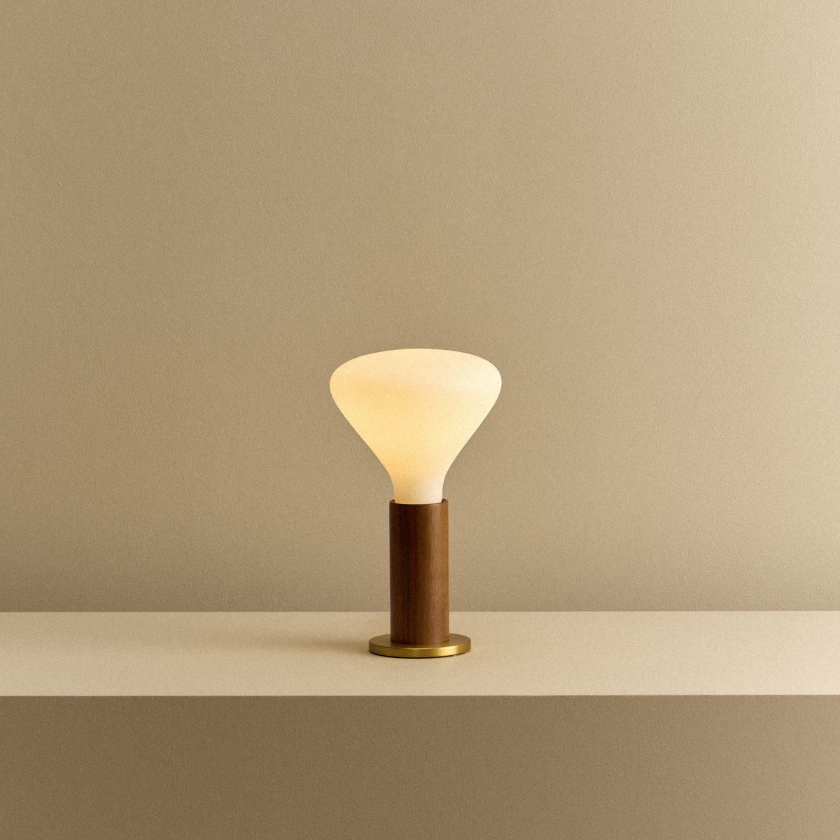 Knuckle Table Lamp in Walnut + Noma
