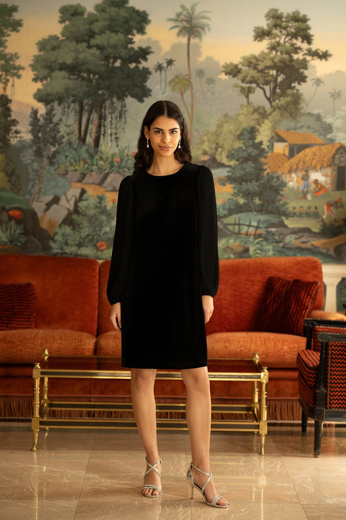 Yumi Black Velvet Tunic Dress with Pleated Balloon Sleeves And Tie Back