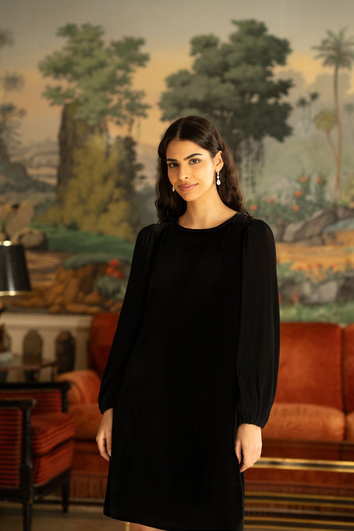 Yumi Black Velvet Tunic Dress with Pleated Balloon Sleeves And Tie Back