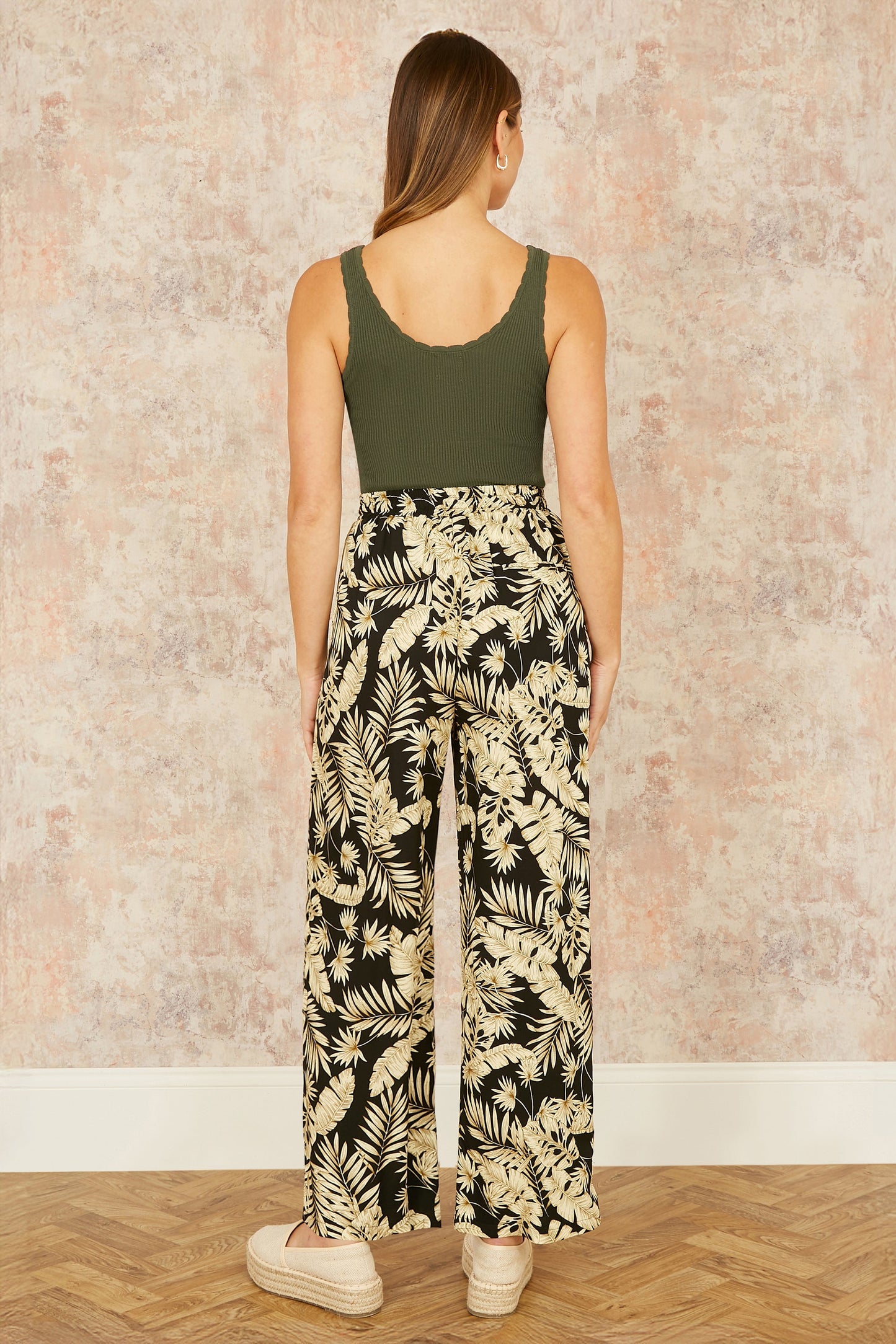 Yumi Green Fine Knit Vest Top