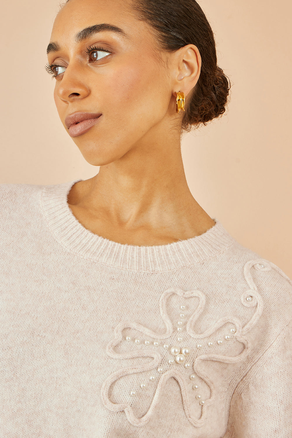 Yumi Oatmeal Knitted Jumper With Floral Applique