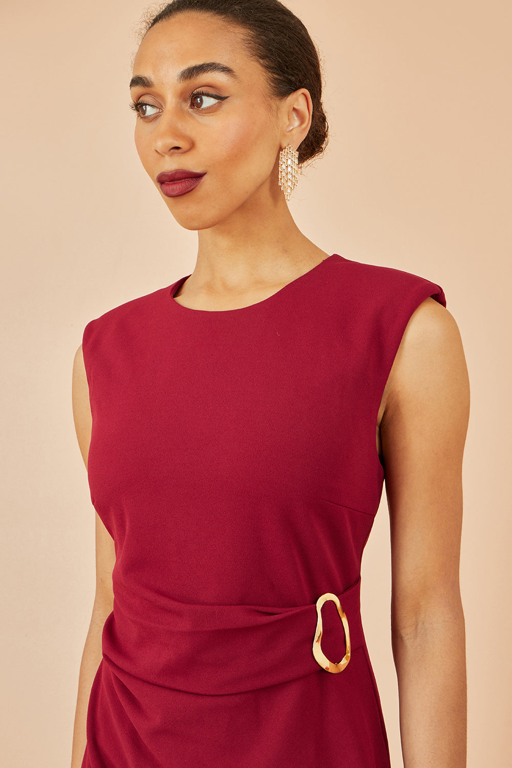 Yumi Burgundy Buckle Detail Ruched Dress