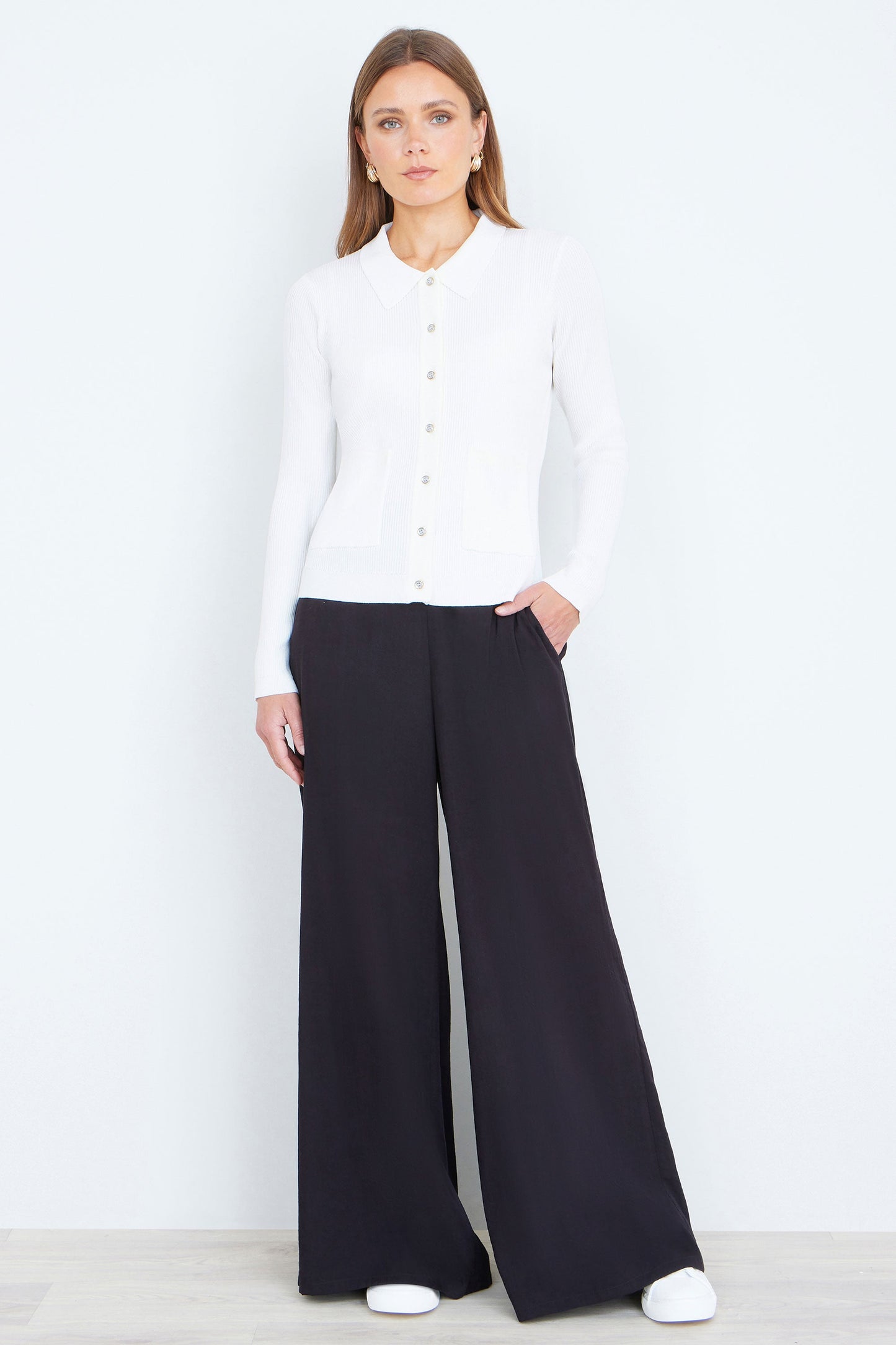 Yumi Ivory Ribbed Collar Button Up Cardigan