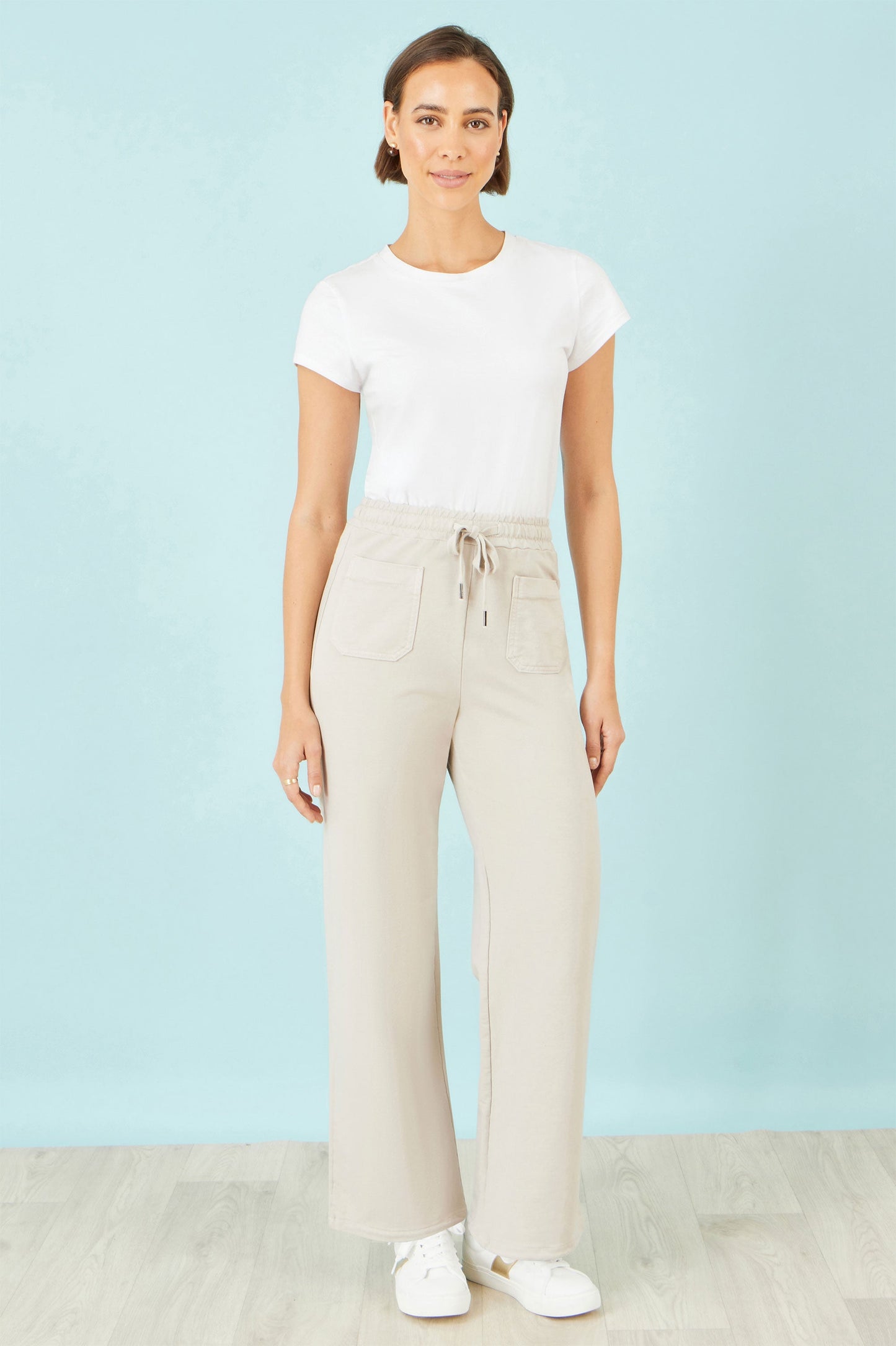 Yumi Cream Relaxed Stretch Wide Leg Trousers With Pockets