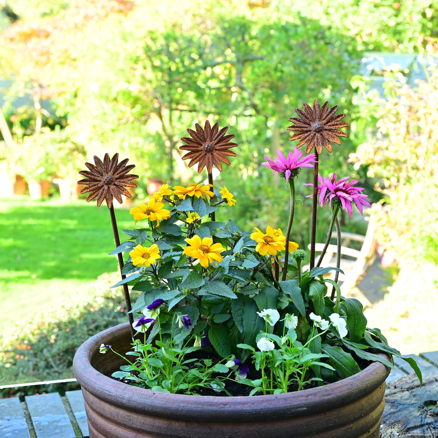 Metal Flower Garden Sculptures