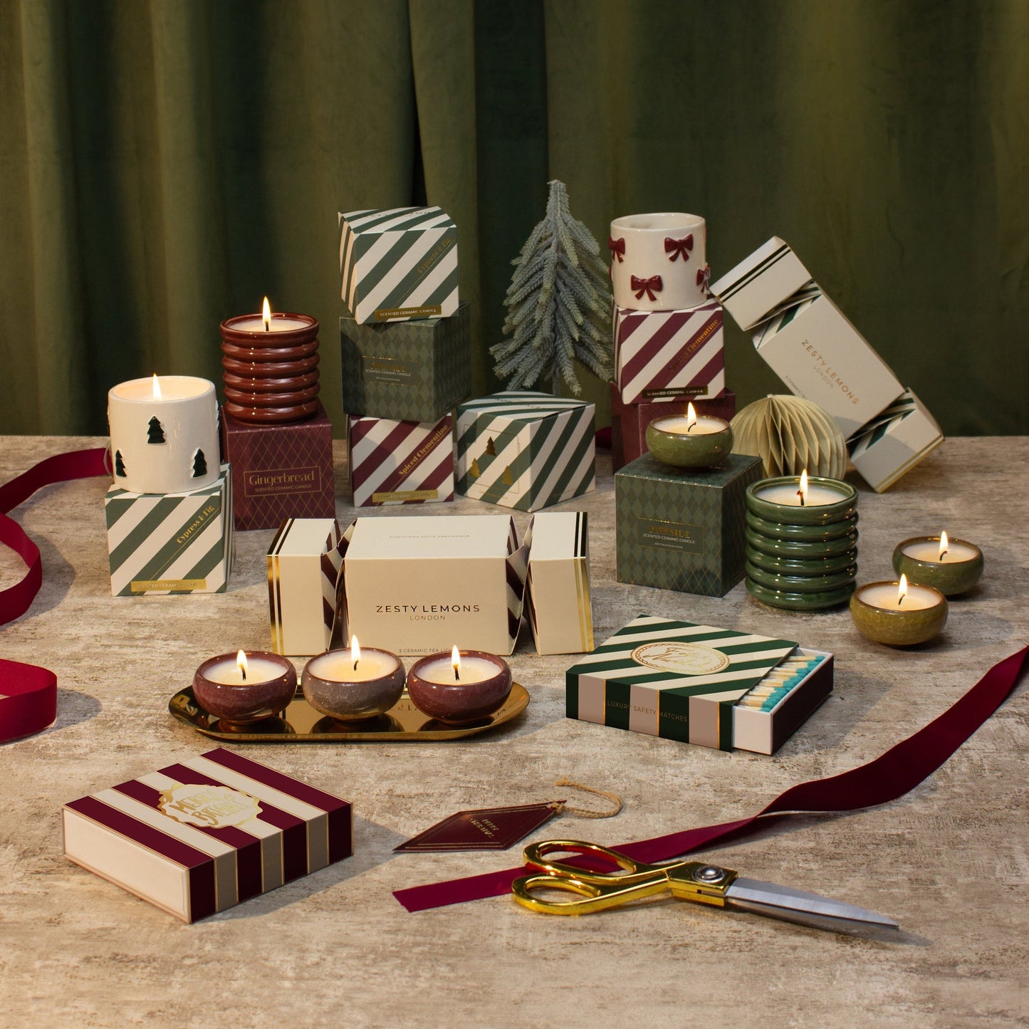 Under the Tree: Burgundy Bow Candle - Spiced Clementine