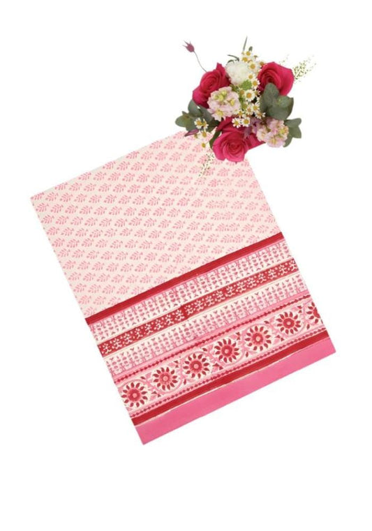 A Dream of Rose Tablecloth