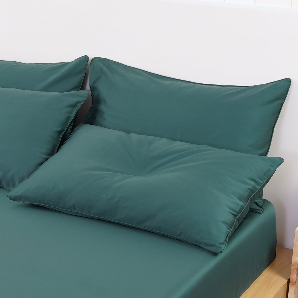 Ackly Bamboo - Royal Green Duvet Cover, Sheet & Pillowcases Set