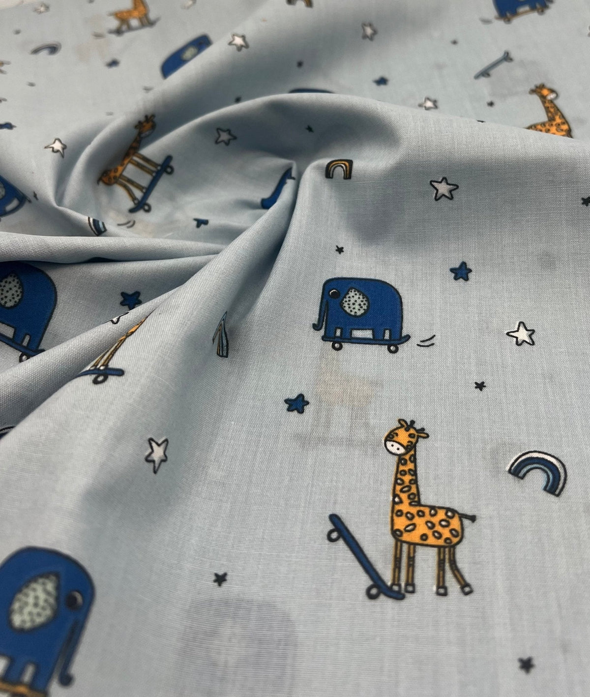 Animals Scoot Baby Blue Printed Polycotton 90 GSM 80/20 44 Inch Non Stretch