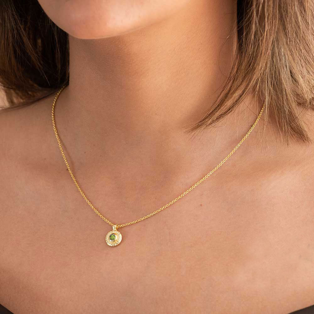 Luna Single Disc Pendant Necklace Peridot