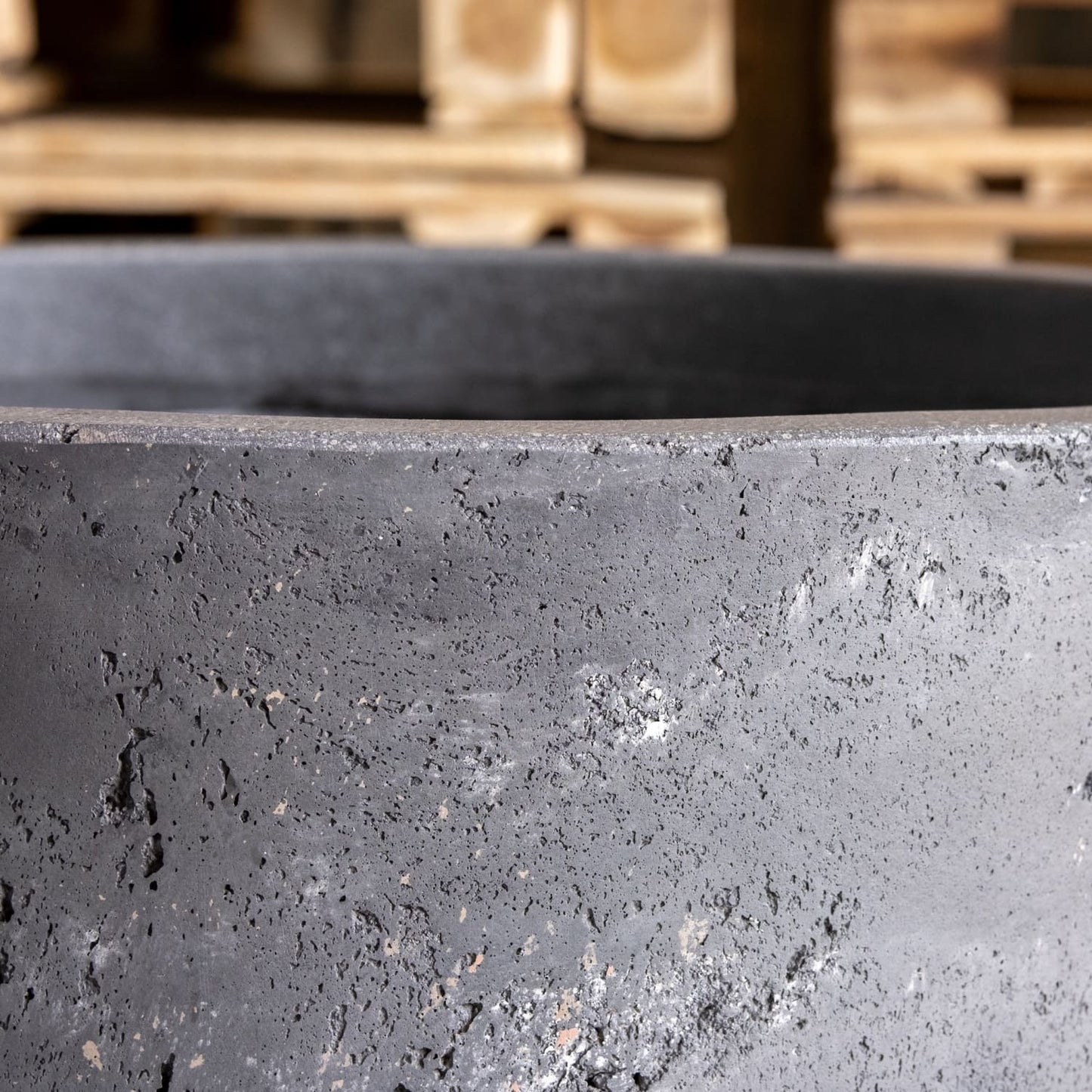 Aurella | Onyx Dusk – 70cm Extra Large Concrete Cylinder Planter – 199L Round Plant Pot