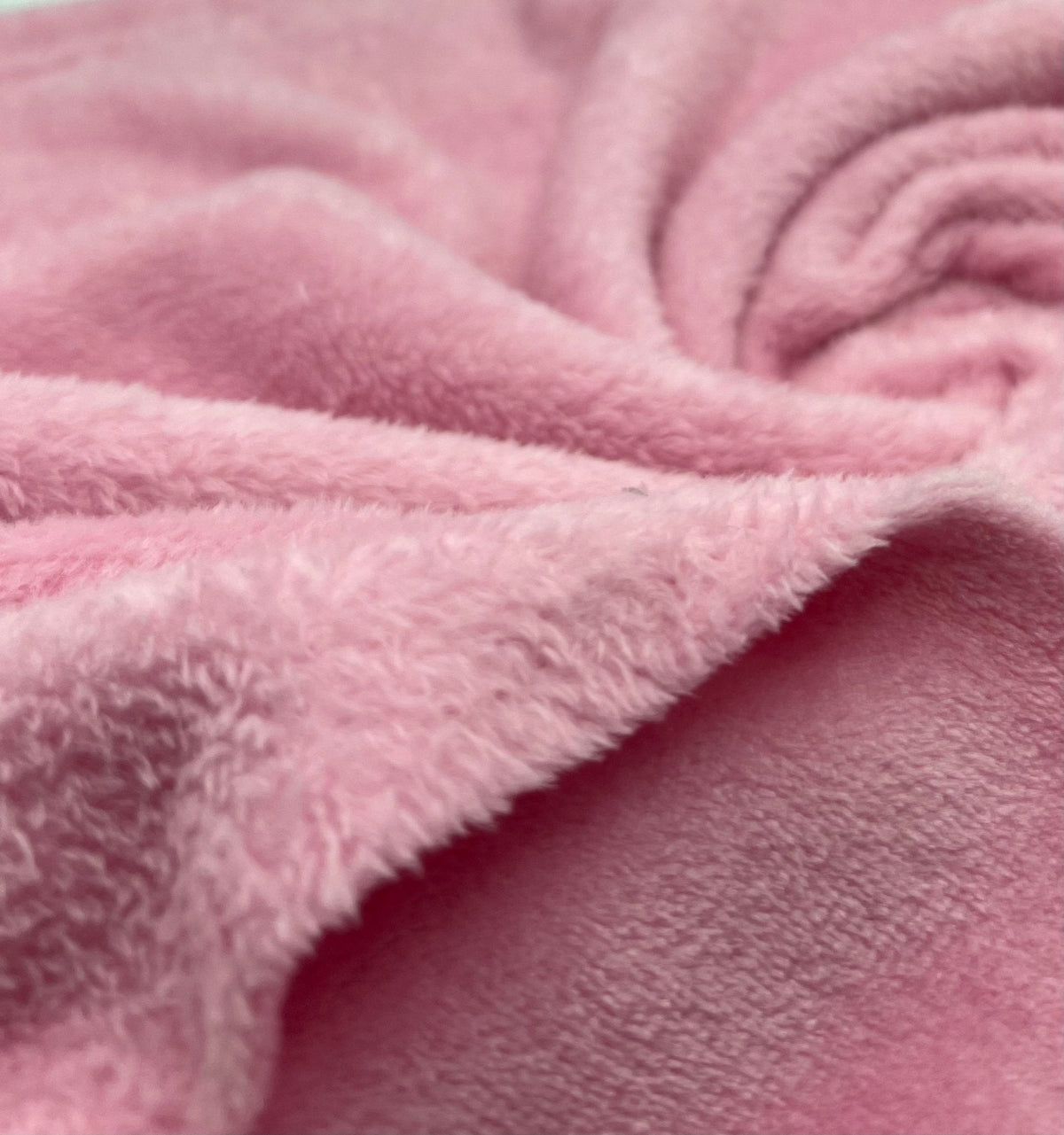 Baby Pink Super Soft Plain Cuddle Fleece Fabric Blanket Loungewear