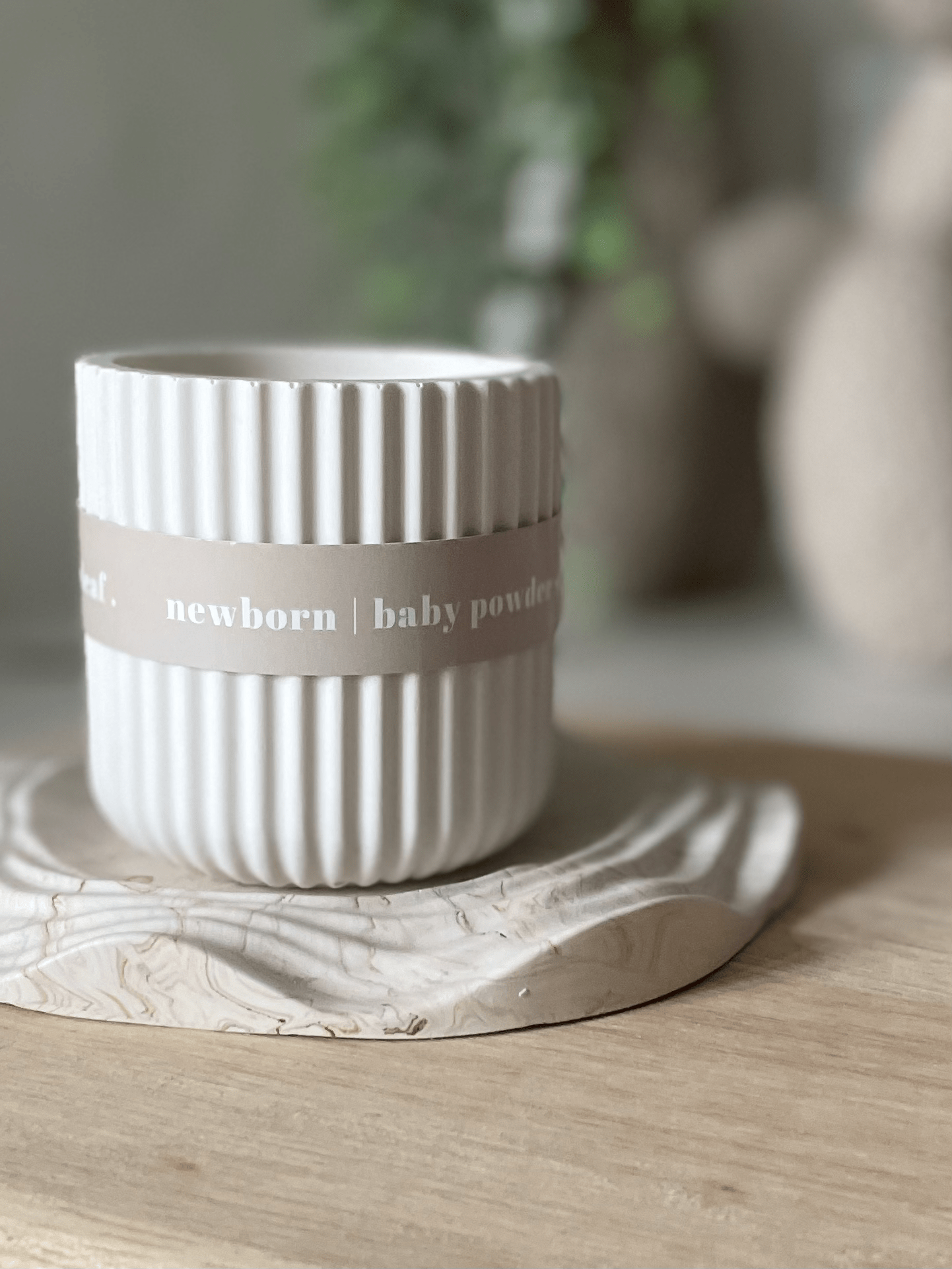 Baby Powder Jesmonite Soy Candle – Soft Neutral Home Fragrance