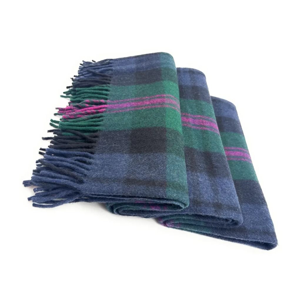 Baird Recycled Wool Blanket in Classic Tartan Check