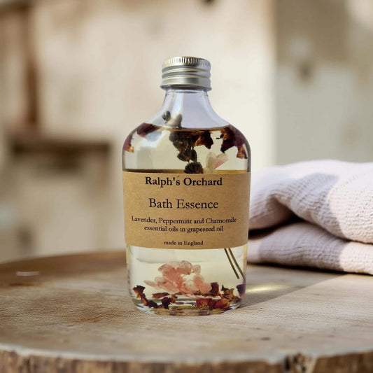 Lavender, Peppermint & Chamomile Bath Oil - 200ml