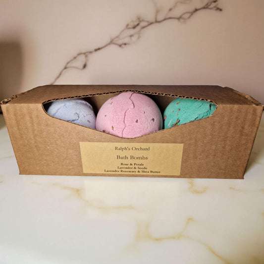 Set of Natural Bath Bombs with Shea Butter