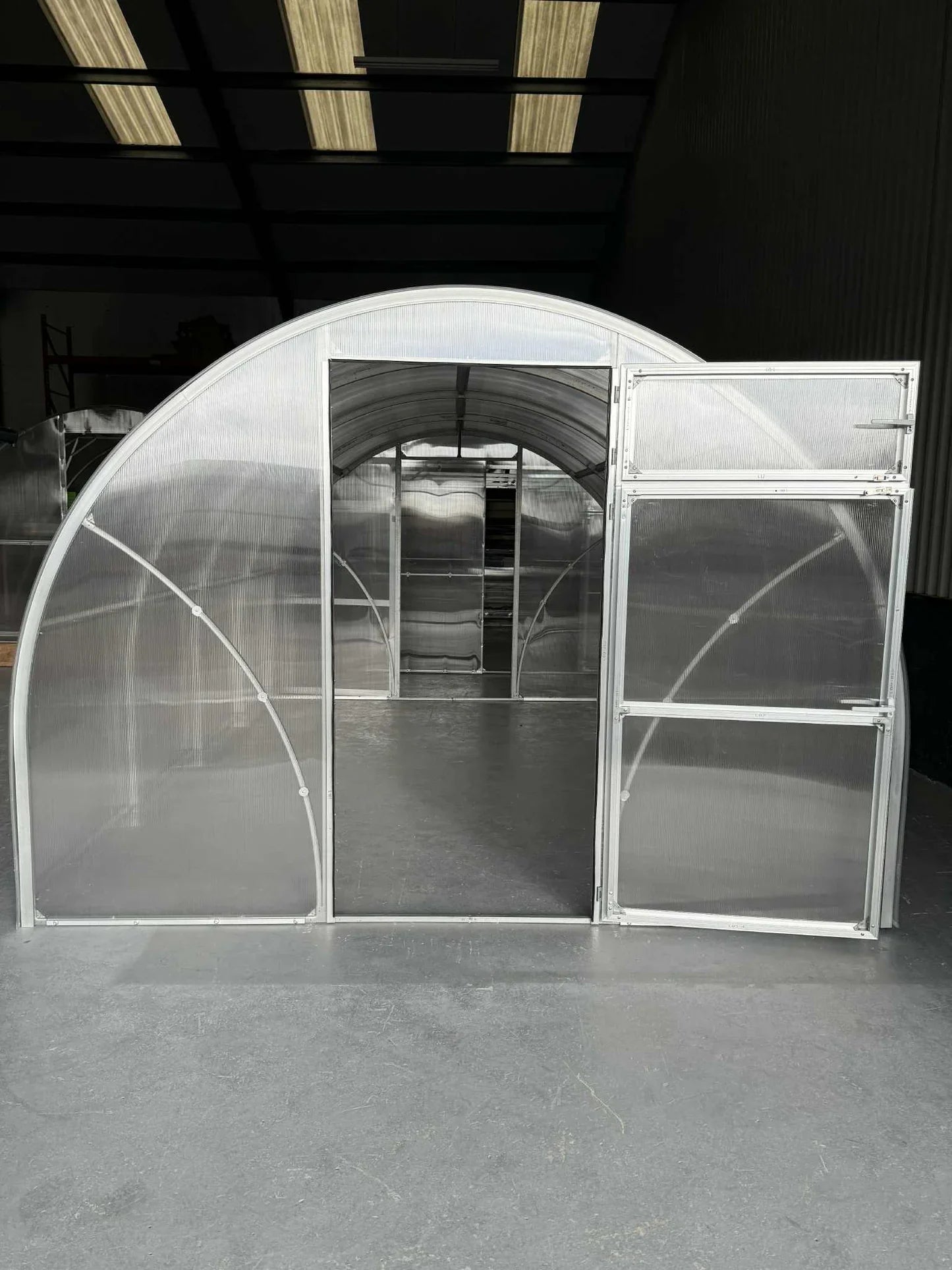 Sigma Lux 3m (width: 3 m, height: 2.10 m)