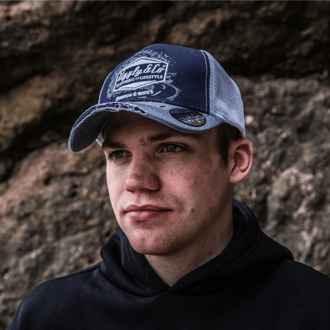 Blue Surf Diamond Trucker Hat