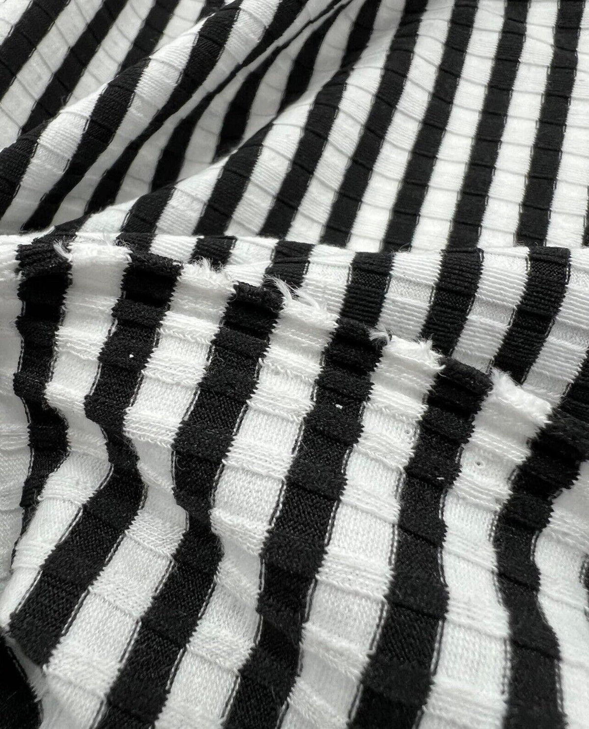 Black White Stripe 8x4 Wide Rib Stretch Fabric