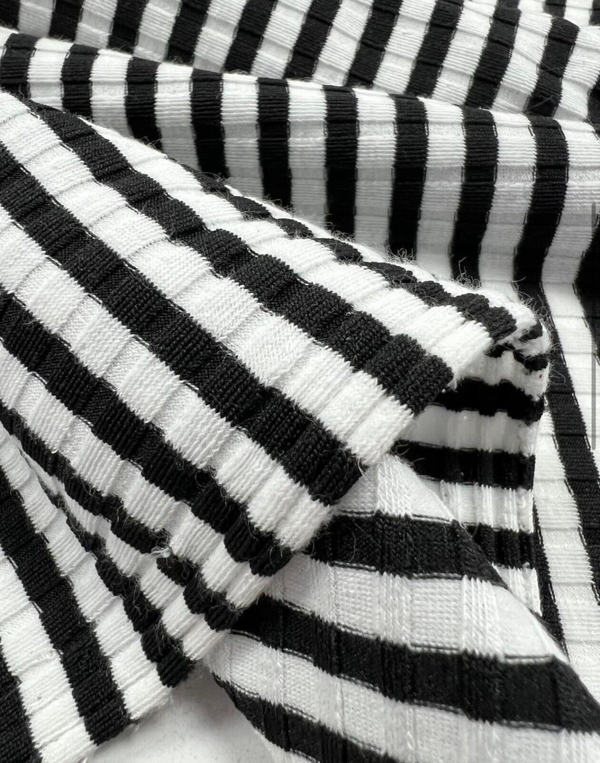 Black White Stripe 8x4 Wide Rib Stretch Fabric