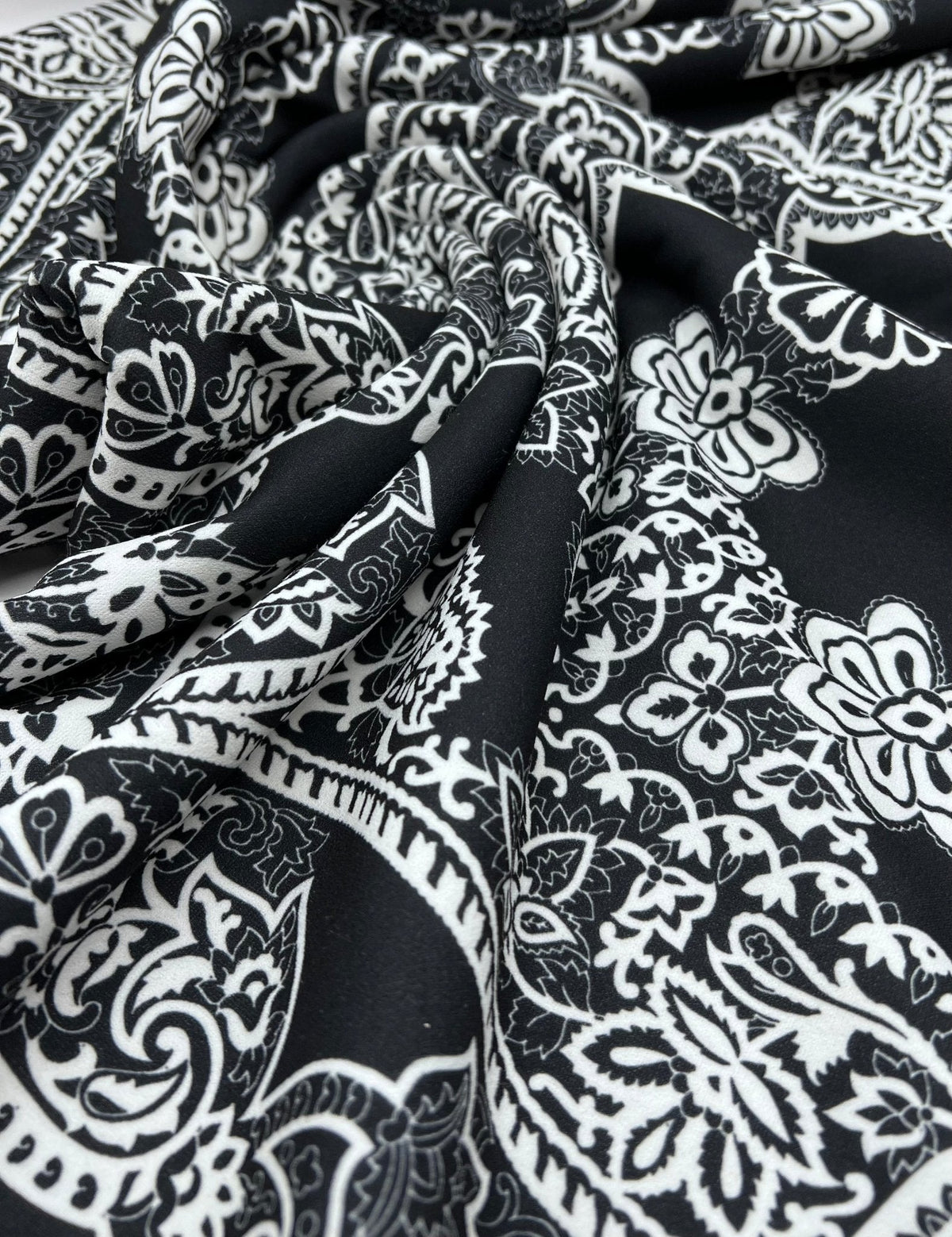 Black White Swirl Paisley Printed Scuba Crepe Jersey Fabric 4 Way Stretch