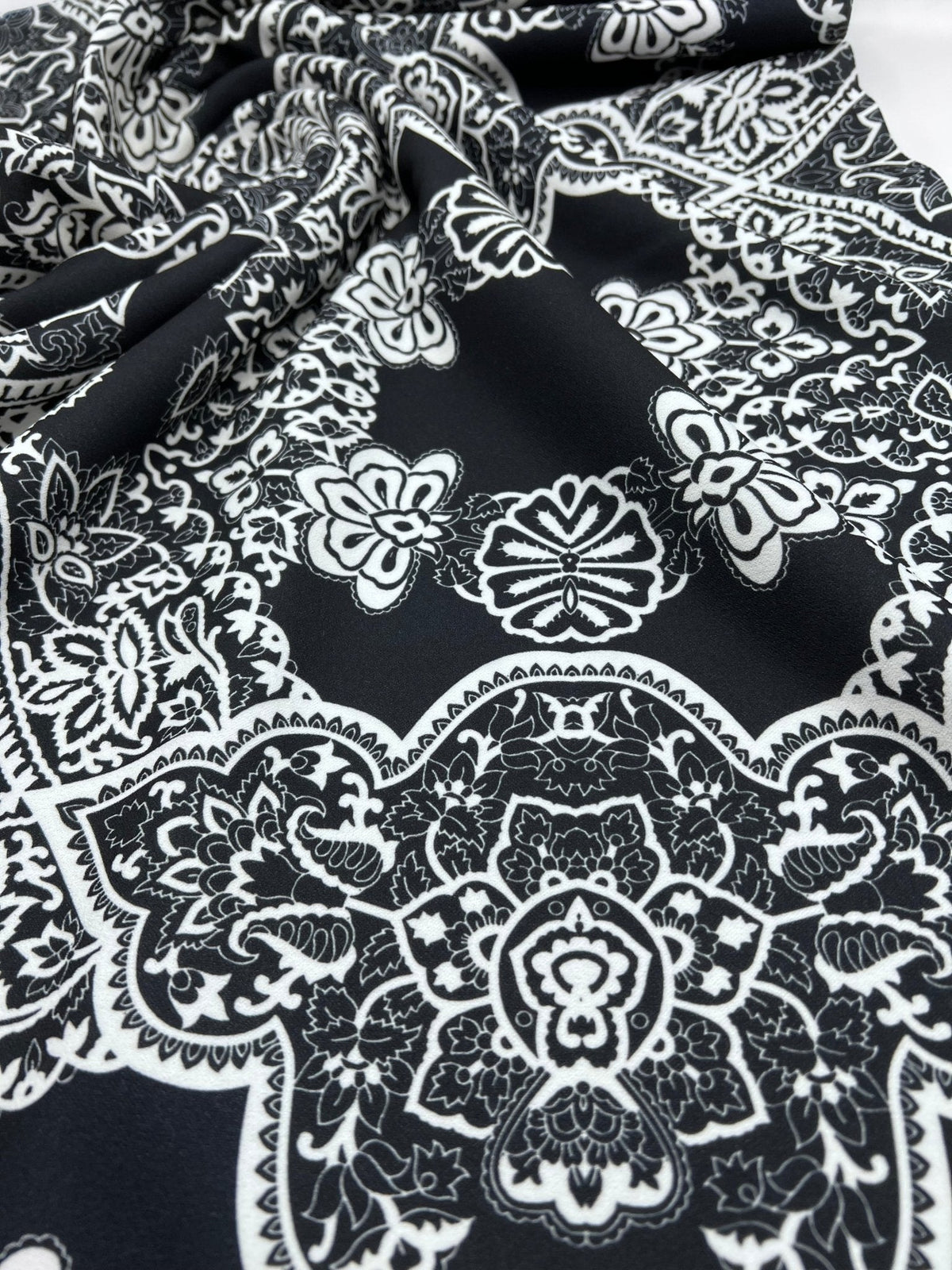 Black White Swirl Paisley Printed Scuba Crepe Jersey Fabric 4 Way Stretch