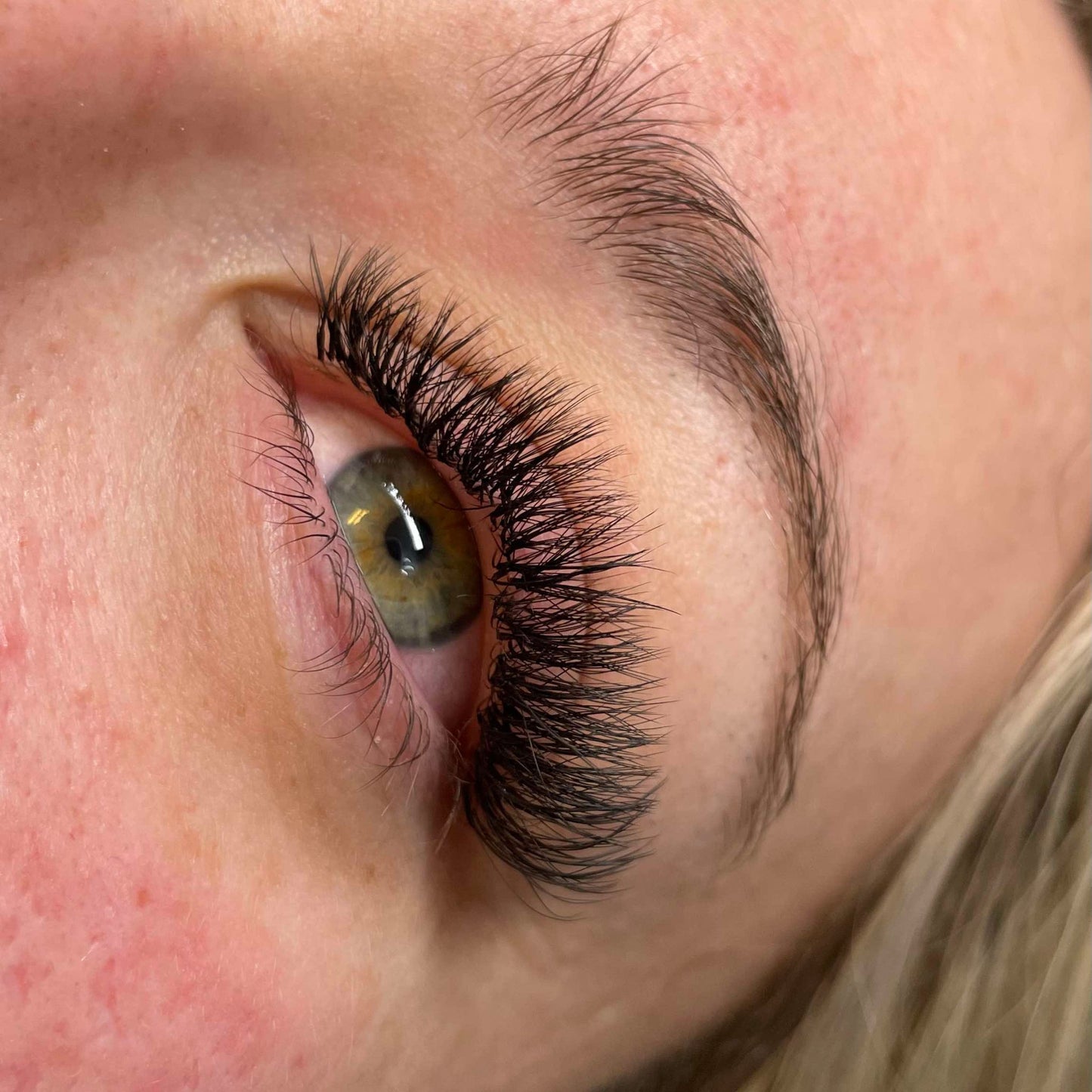 Fairy Lashes – 16 Row Single Length Trays