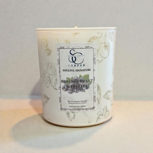 Blackcurrant & Truffle – Luxury Soy Candle (30cl)