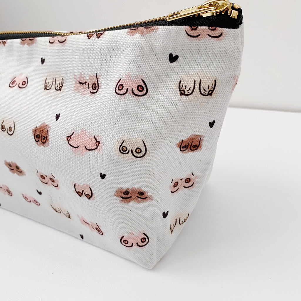Zip-up nappy wallet - Boobies Print