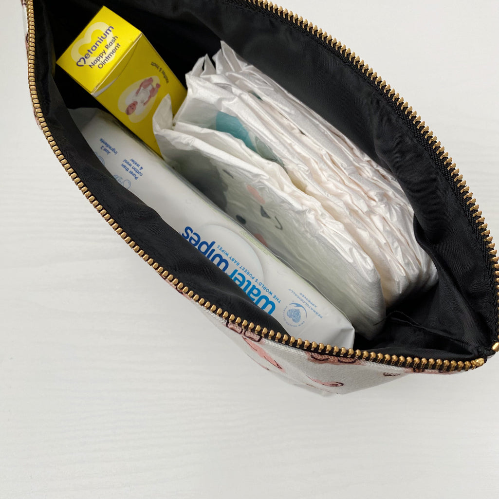 Zip-up nappy wallet - Boobies Print