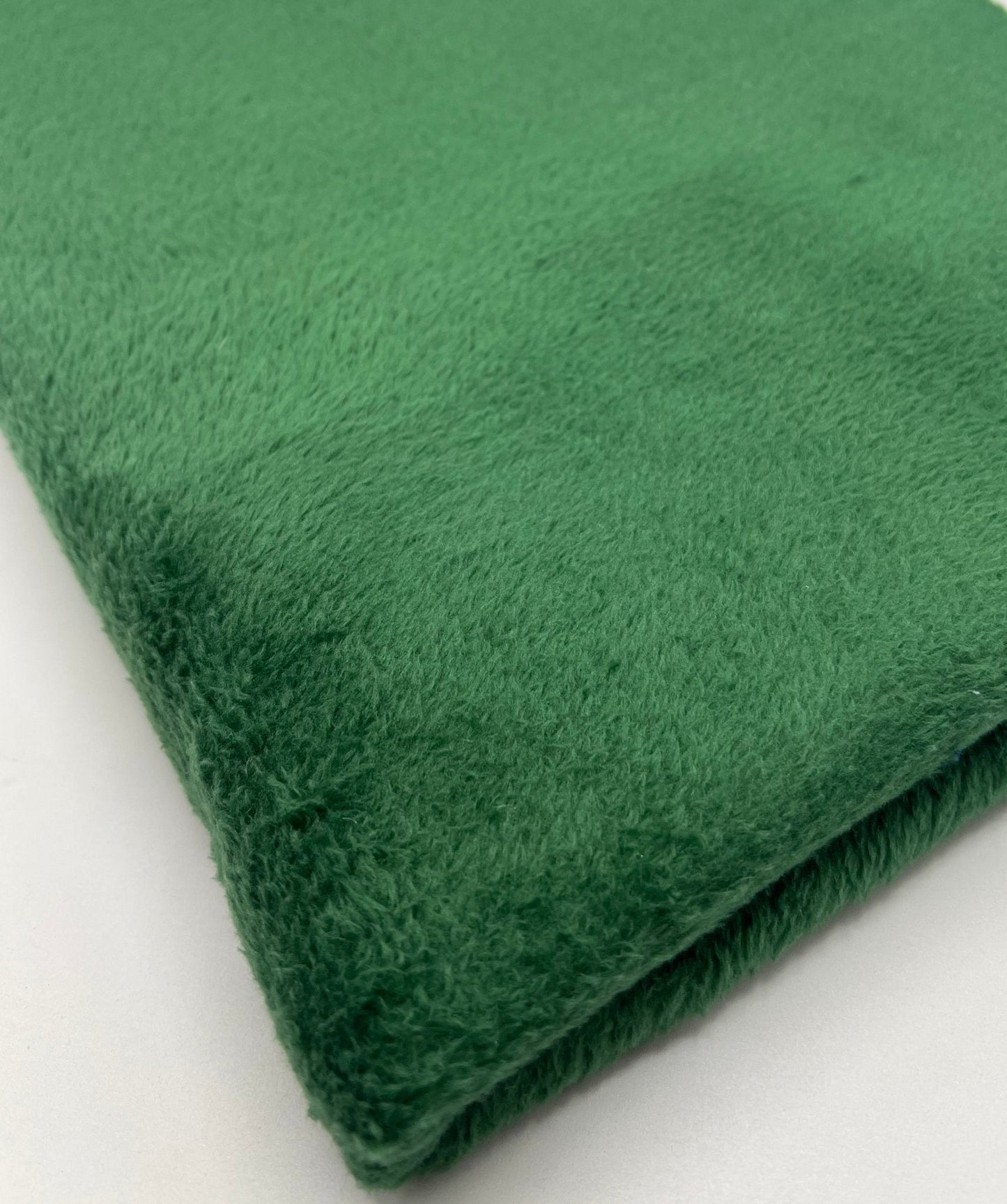 Bottle Green Super Soft Plain Cuddle Fleece Fabric Blanket Loungewear