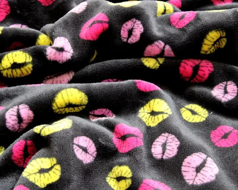 Bubs Lips Cuddle Fleece Fabric Blanket Loungewear