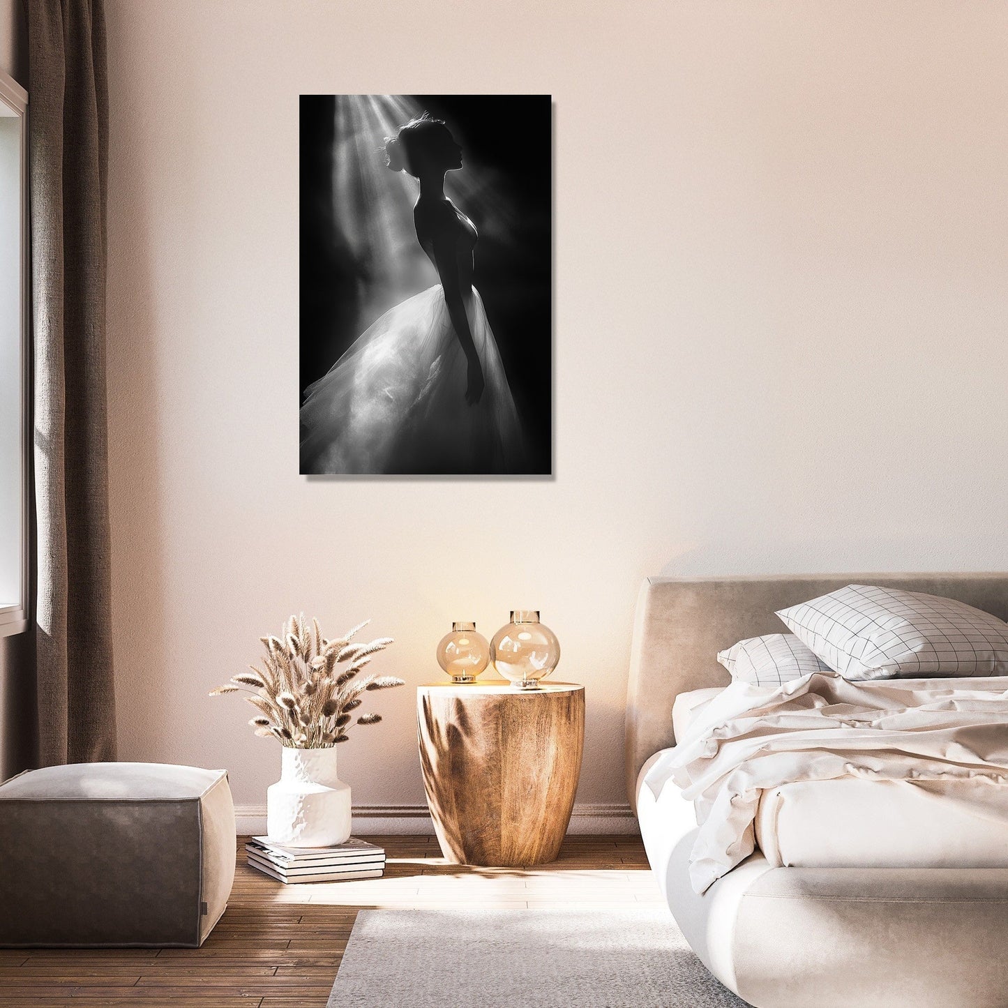 Spotlight Elegance Canvas