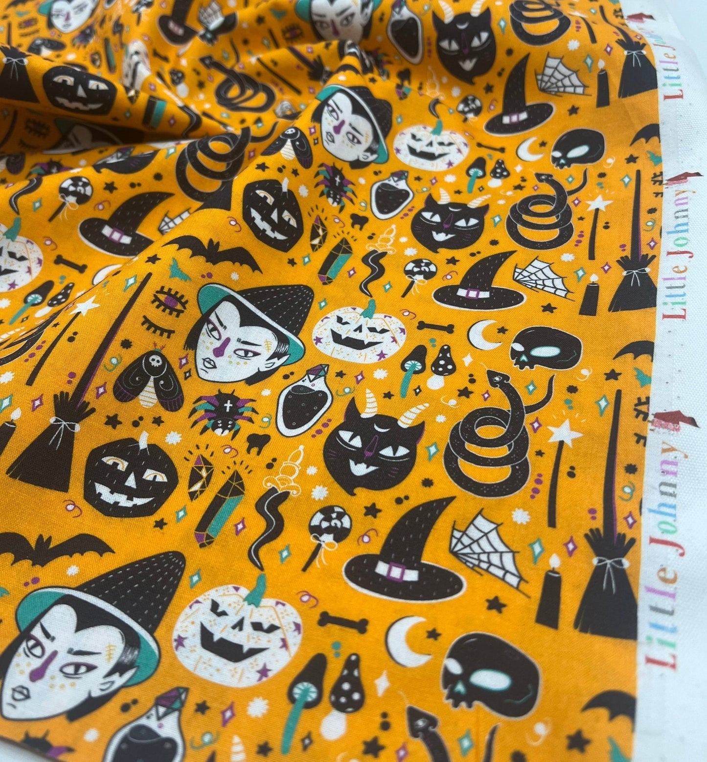 Cartoon Witchcraft Halloween Cotton 115 GSM 100% Cotton Fabric