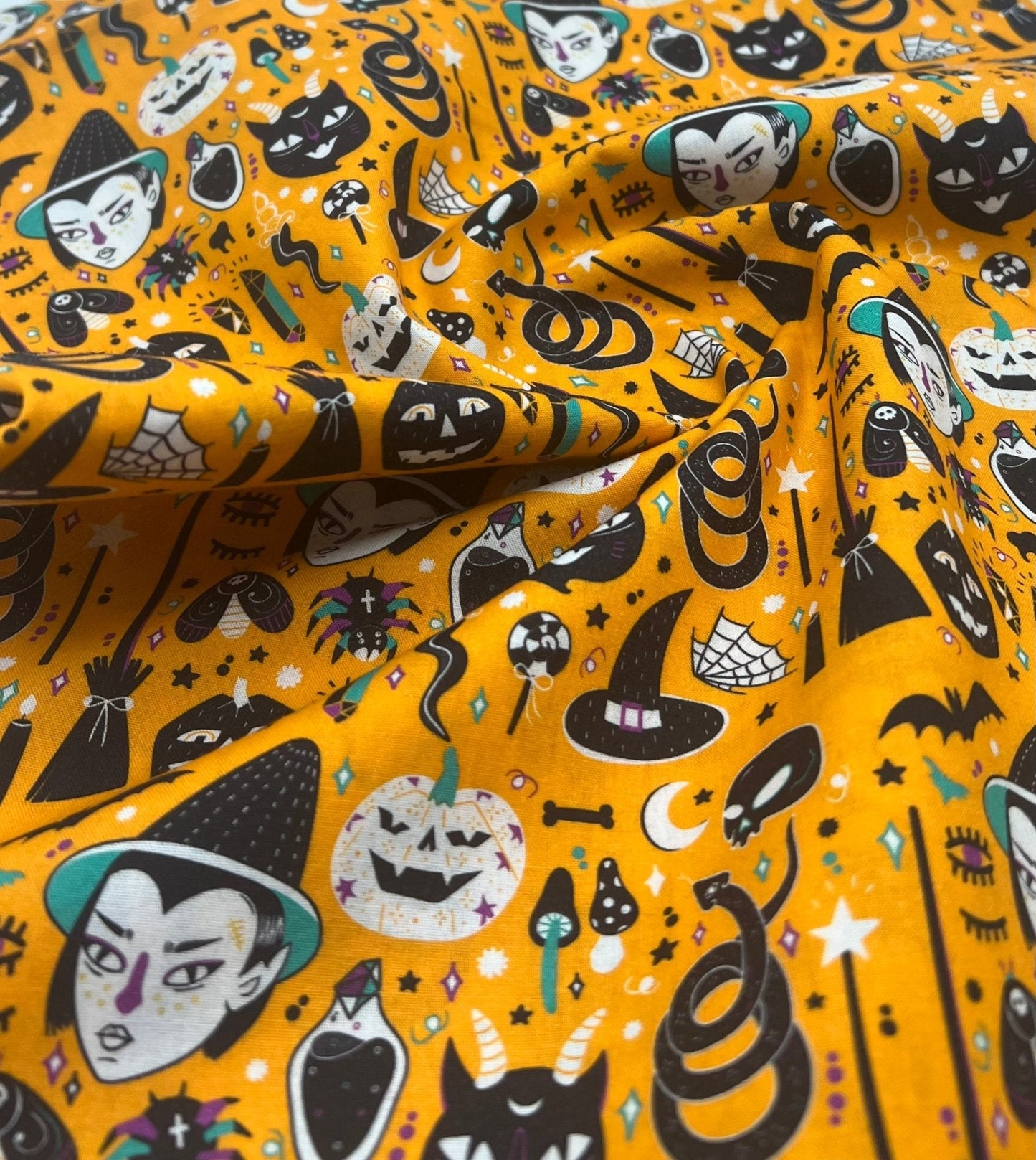 Cartoon Witchcraft Halloween Cotton 115 GSM 100% Cotton Fabric