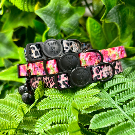 Blushing Leopard - Cat Collar, One Size
