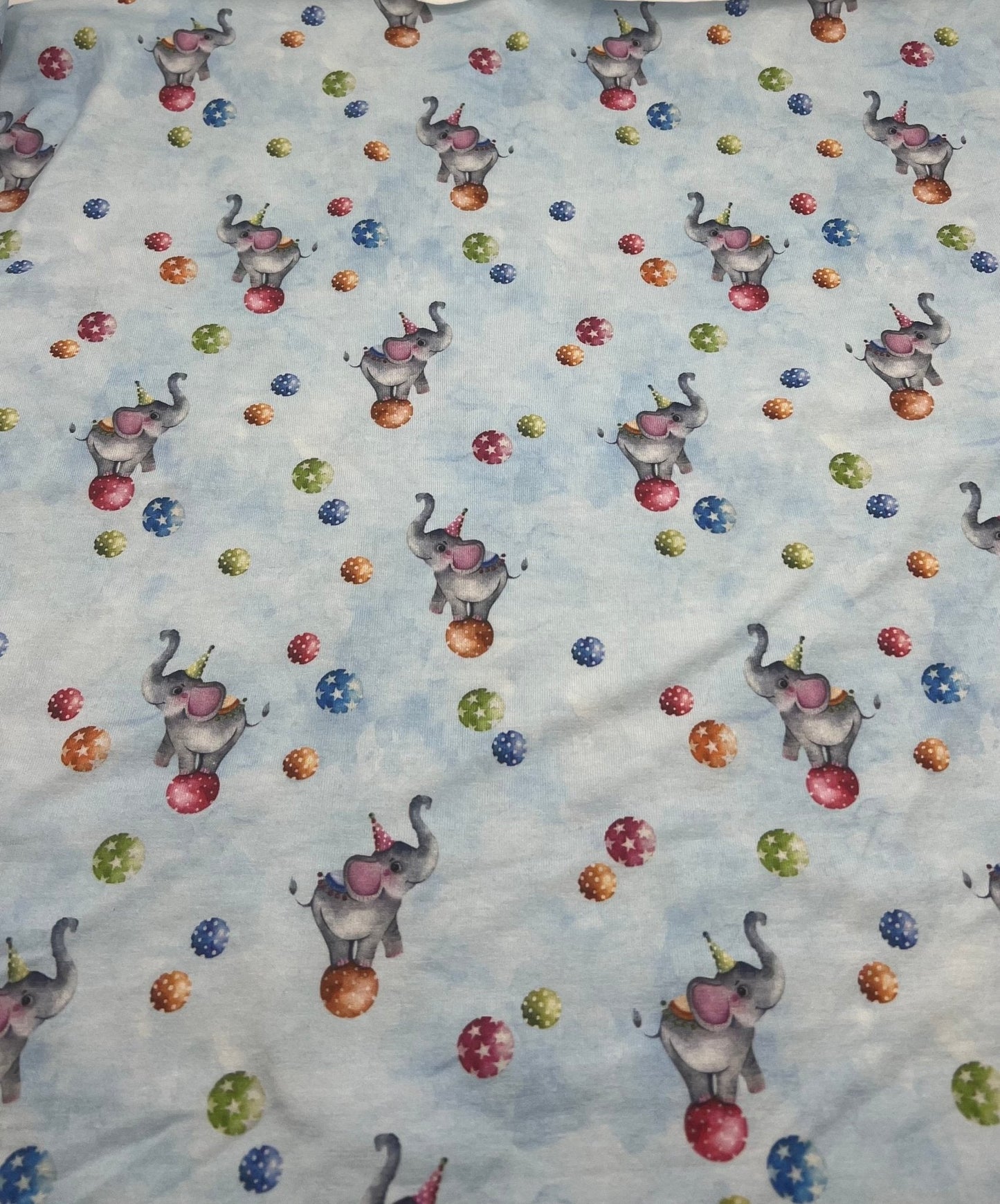 Circus Elephants Cotton Stretch Jersey 200 GSM 95/5 Lycra 4 Way Stretch