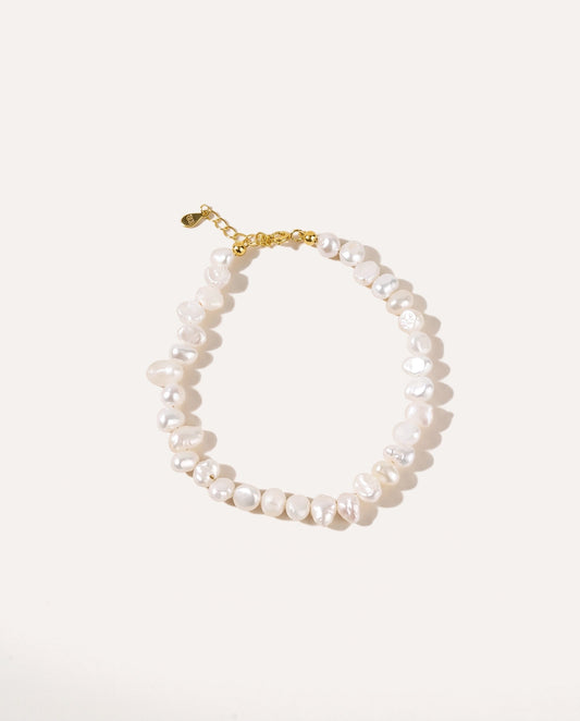 Classic Misshaped Pearl Bracelet