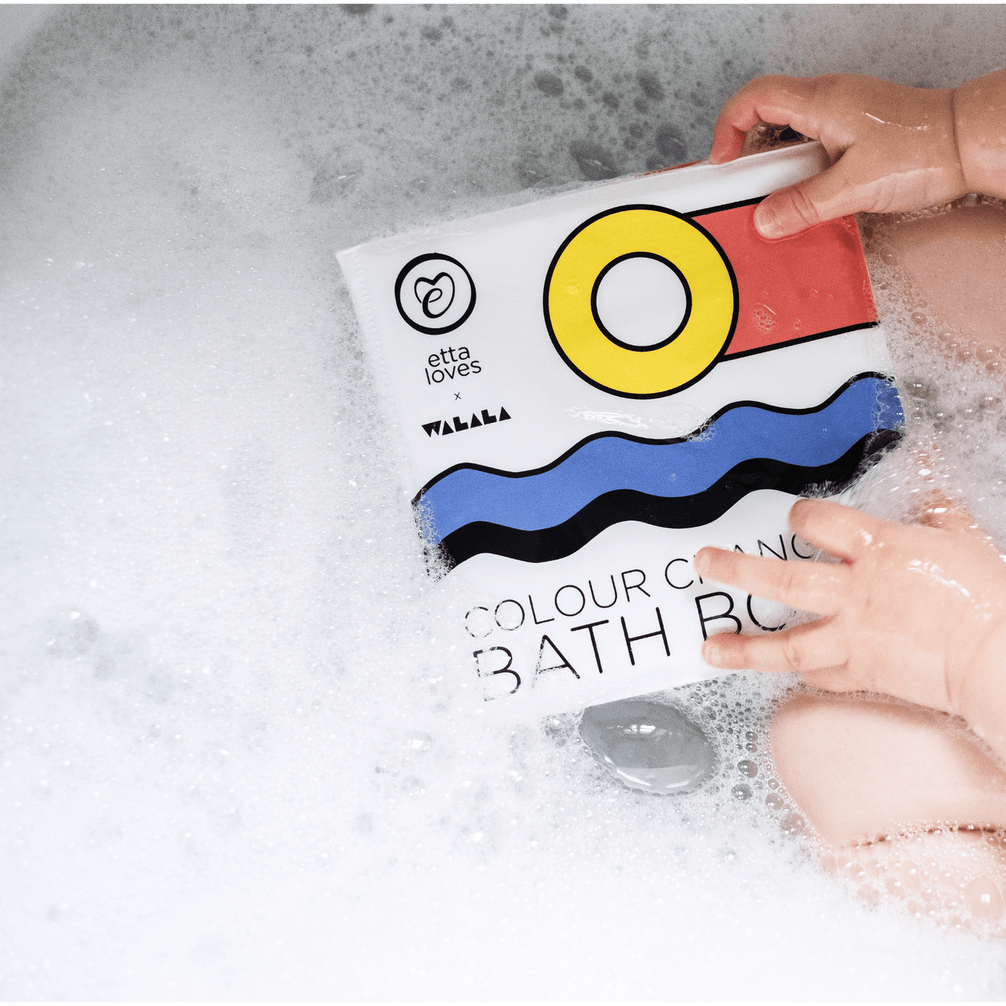 COLOUR CHANGING BATH BOOK - Suitable from birth